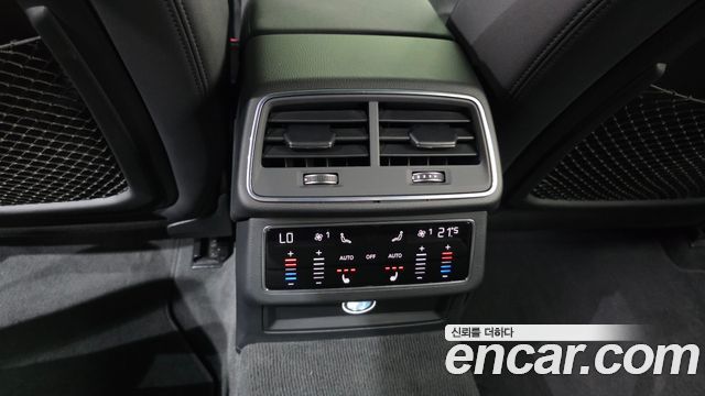 Audi A6 2020 — photo 25