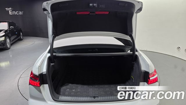 Audi A6 2020 — photo 26