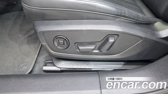 Audi A6 2020 — photo 32