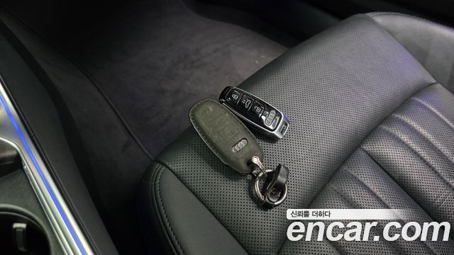 Audi A6 2020 — photo 34