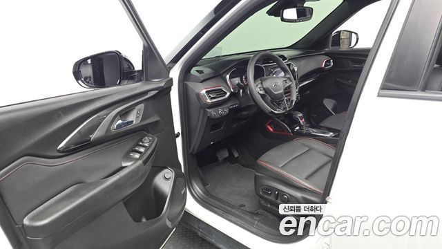 Chevrolet Korea Trailblazer 2022 — photo 13