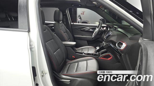 Chevrolet Korea Trailblazer 2022 — photo 17