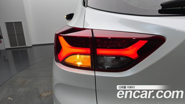 Chevrolet Korea Trailblazer 2022 — photo 9