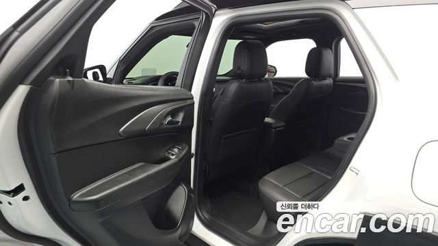 Chevrolet Korea Trailblazer 2022 — photo 16