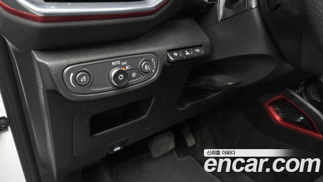 Chevrolet Korea Trailblazer 2022 — photo 29