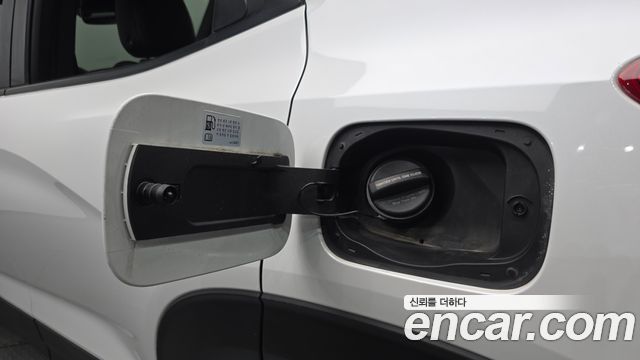 Chevrolet Korea Trailblazer 2022 — photo 31