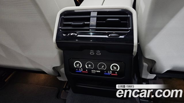 BMW i5 2025 — photo 25