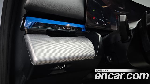 BMW i5 2025 — photo 36