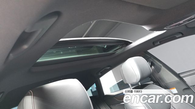 Audi A7 2023 — photo 18
