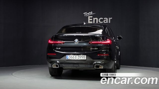 BMW X4 2025 — photo 4