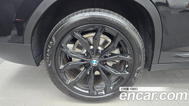 BMW X4 2025 — photo 5