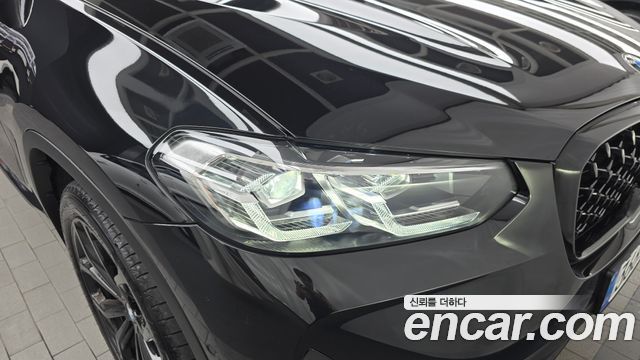 BMW X4 2025 — photo 8