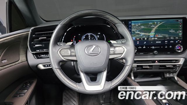 Lexus RX 2023 — photo 21