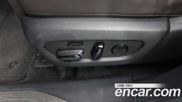 Lexus RX 2023 — photo 32