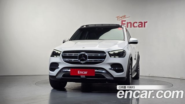 Mercedes-Benz GLE-Class 2023 — photo 3
