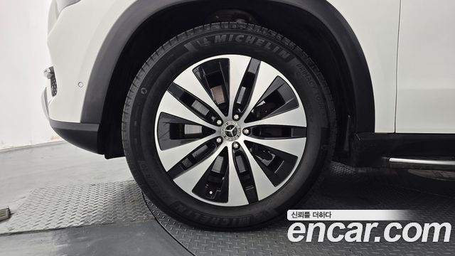 Mercedes-Benz GLE-Class 2023 — photo 5