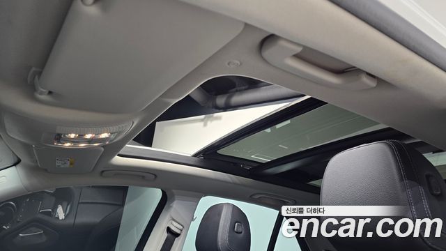 Mercedes-Benz GLE-Class 2023 — photo 18