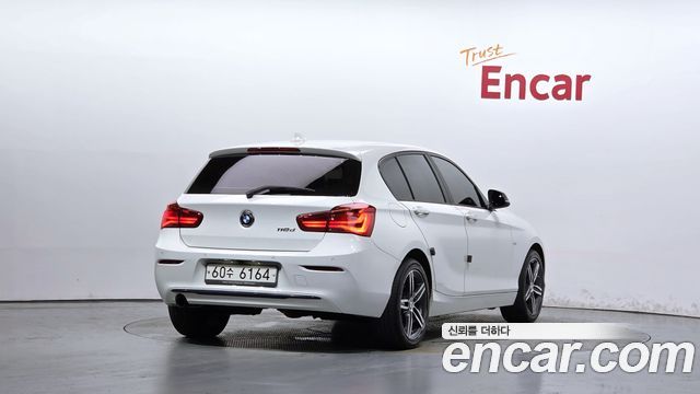 BMW 1-Series 2017 — photo 2