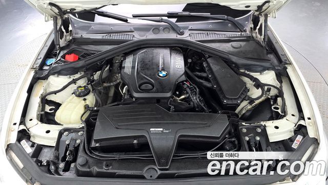 BMW 1-Series 2017 — photo 6