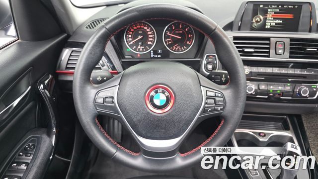 BMW 1-Series 2017 — photo 19