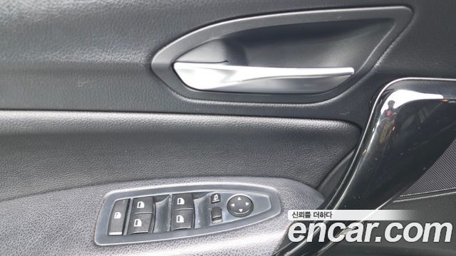 BMW 1-Series 2017 — photo 29