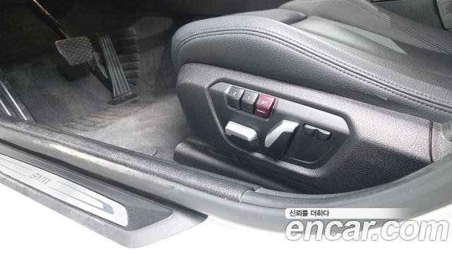 BMW 1-Series 2017 — photo 30