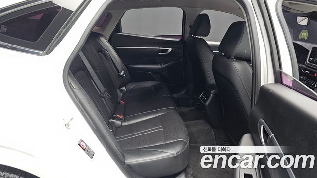 Hyundai Sonata 2020 — photo 11