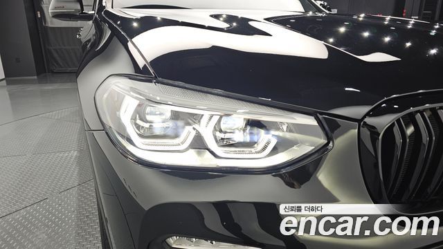 BMW X3 2019 — photo 8