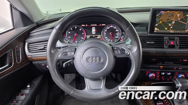 Audi A7 2012 — photo 13