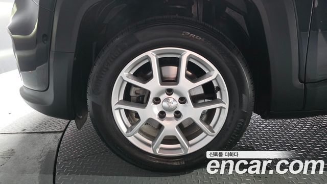 Jeep Renegade 2020 — photo 5