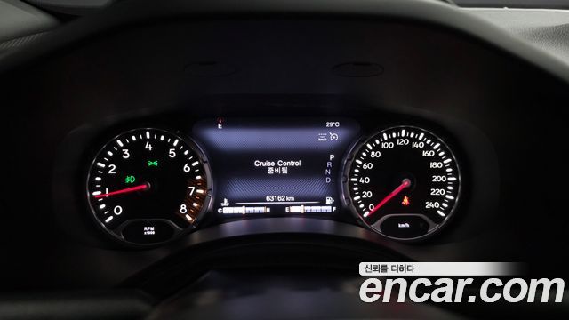 Jeep Renegade 2020 — photo 11