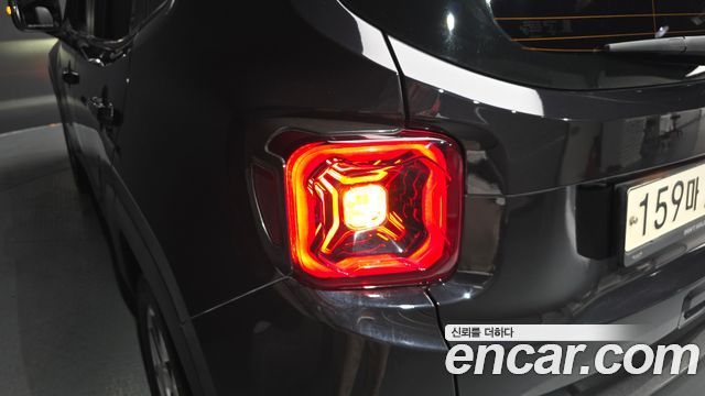Jeep Renegade 2020 — photo 9