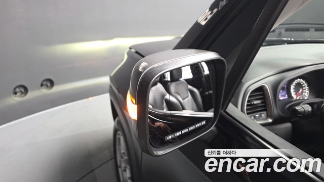 Jeep Renegade 2020 — photo 33