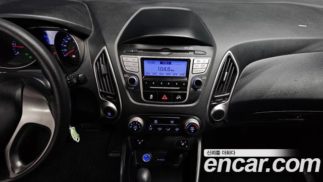 Hyundai Tucson 2010 — photo 14