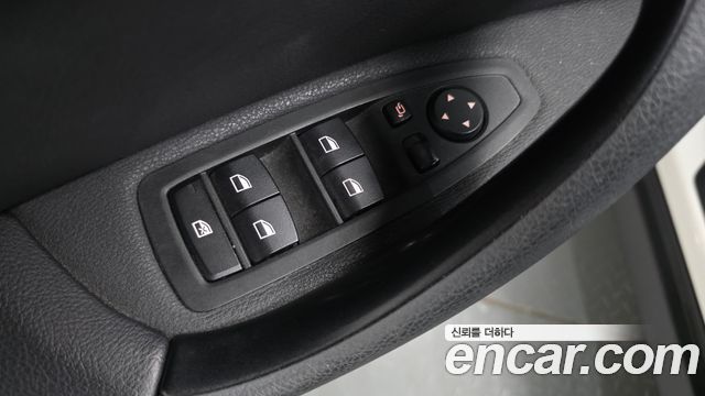 BMW X1 2018 — photo 27