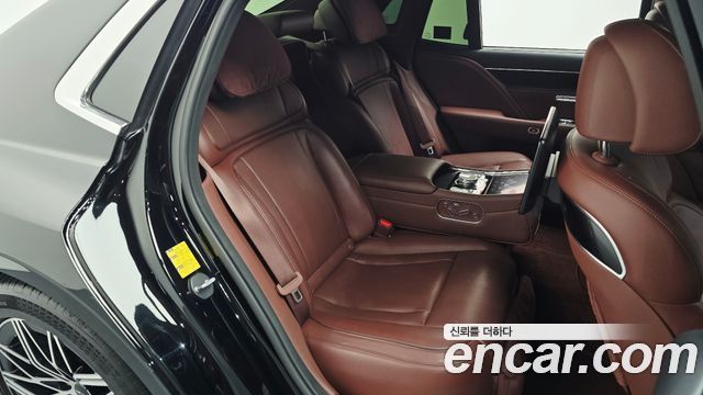 Genesis G90 2022 — photo 18