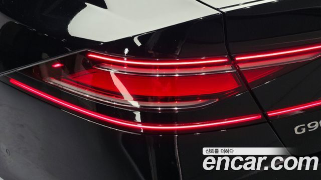 Genesis G90 2022 — photo 9