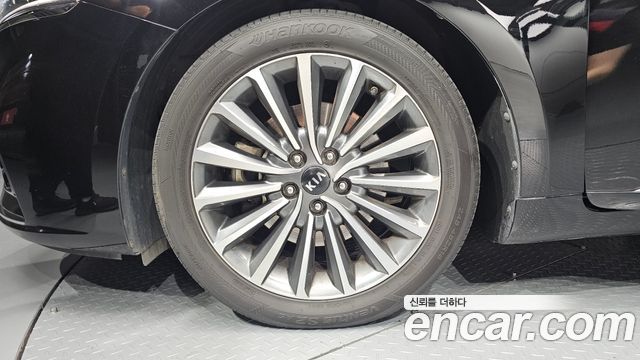 Kia K7 2017 — photo 5