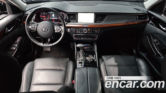 Kia K7 2017 — photo 10