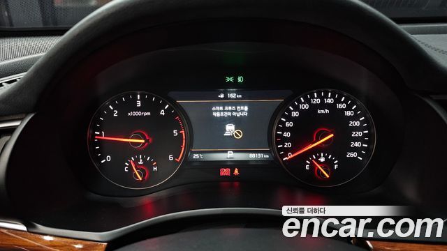 Kia K7 2017 — photo 11