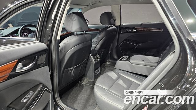 Kia K7 2017 — photo 18