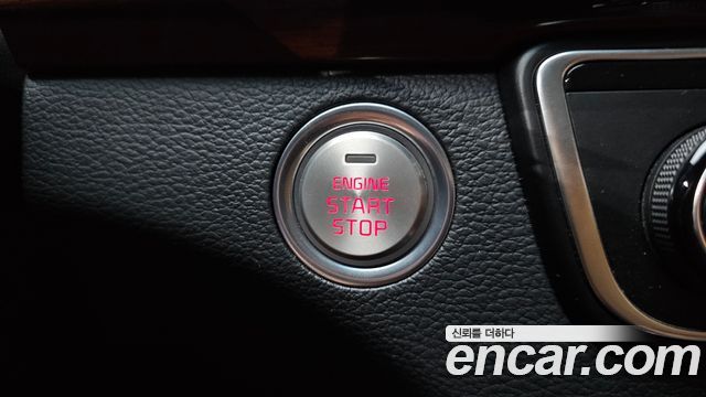 Kia K7 2017 — photo 28