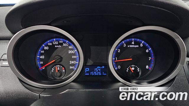 Hyundai Genesis 2009 — photo 11