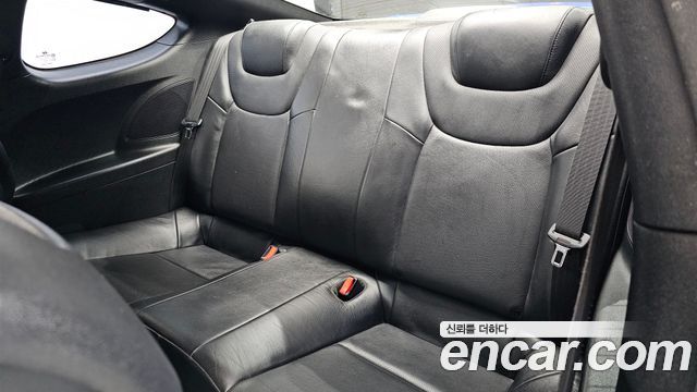 Hyundai Genesis 2009 — photo 18