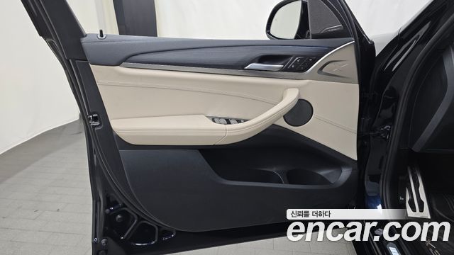 BMW iX3 2024 — photo 14
