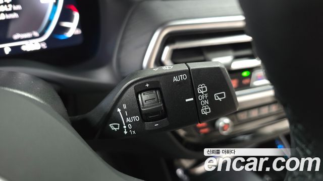 BMW iX3 2024 — photo 27