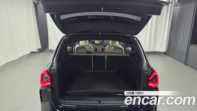 BMW iX3 2024 — photo 32