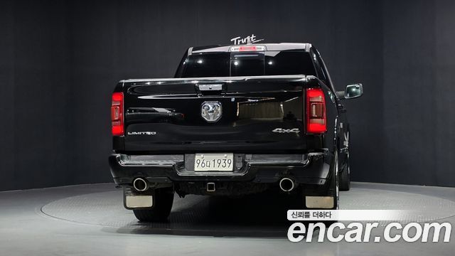Dodge Ram Pick Up 2019 — photo 4