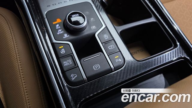 Kia Sorento 2022 — photo 25