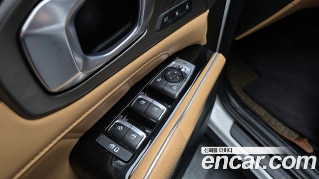 Kia Sorento 2022 — photo 36